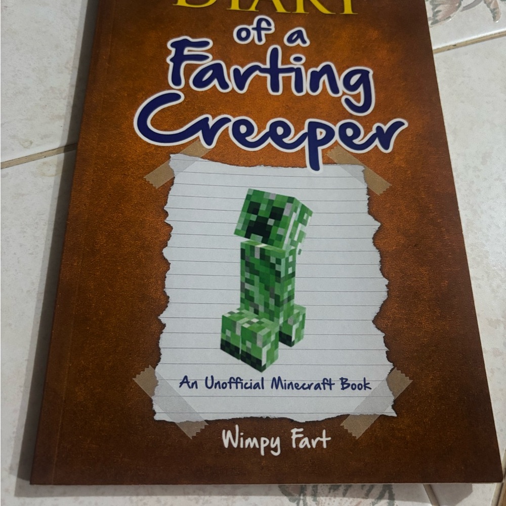 Diary of a Farting Creeper - Minecraft Unofficial Book (Green Creeper)